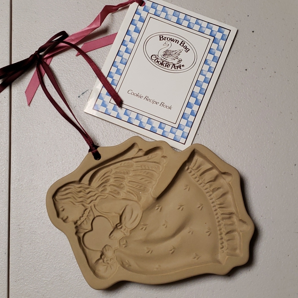 Stone angel cookie mold